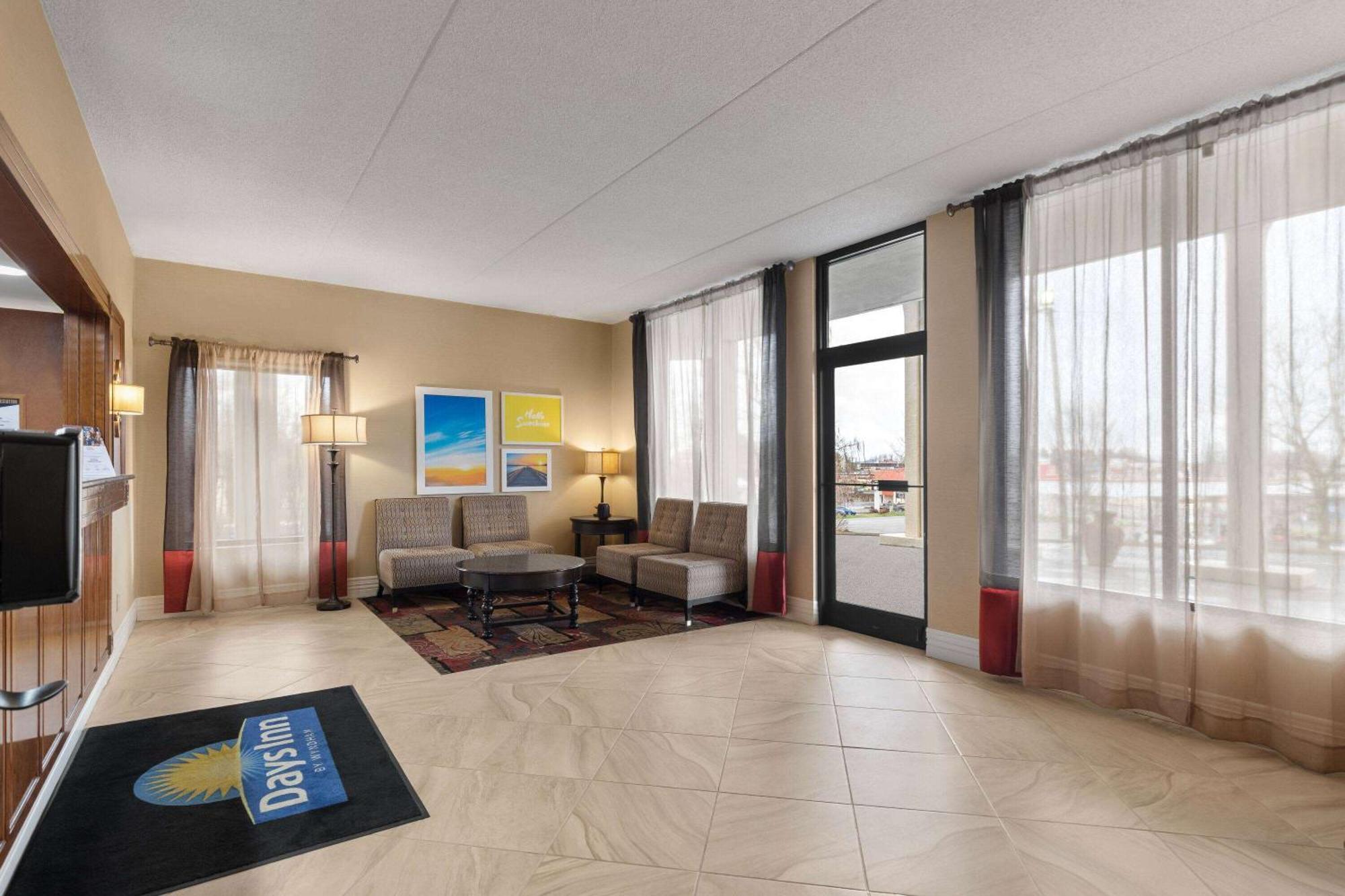 Days Inn By Wyndham Columbia Kentucky Zewnętrze zdjęcie